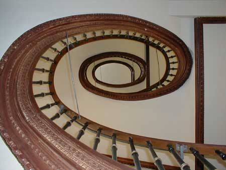 Treppenhaus von unten